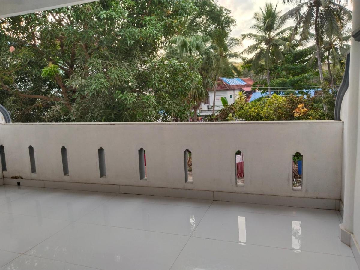 Hotel Neptune Kovalam Тривандрум Экстерьер фото